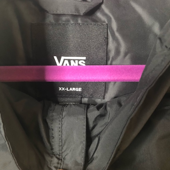 vans distorted off the wall black anorak jacket